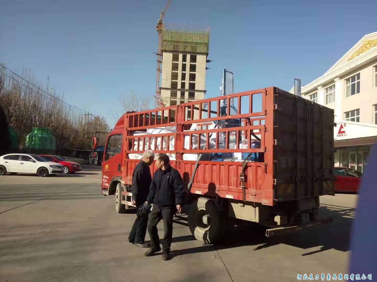 兩臺辰力32型鋼絲繩插套機發貨!